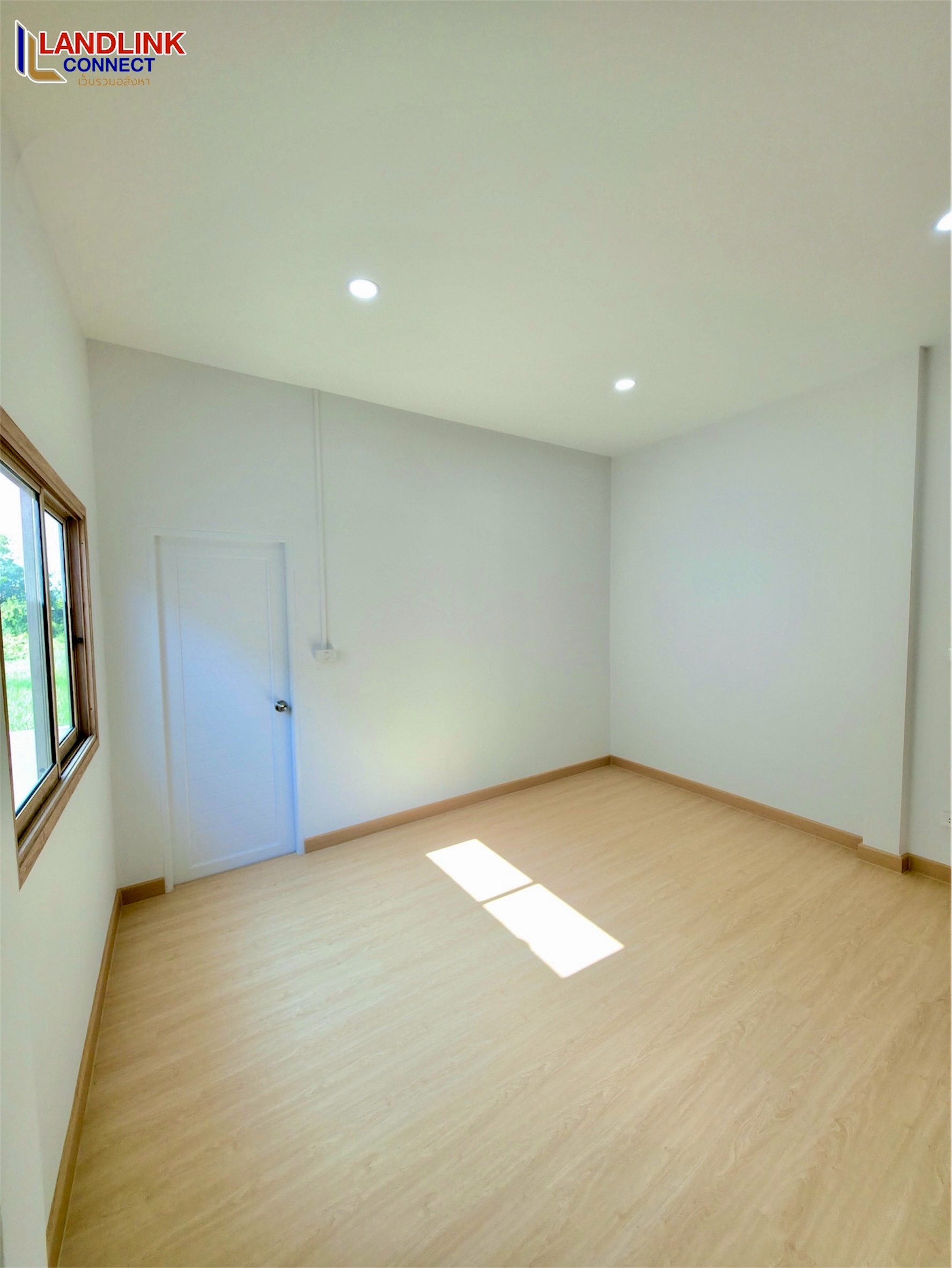 Photoroom_25680622_193213